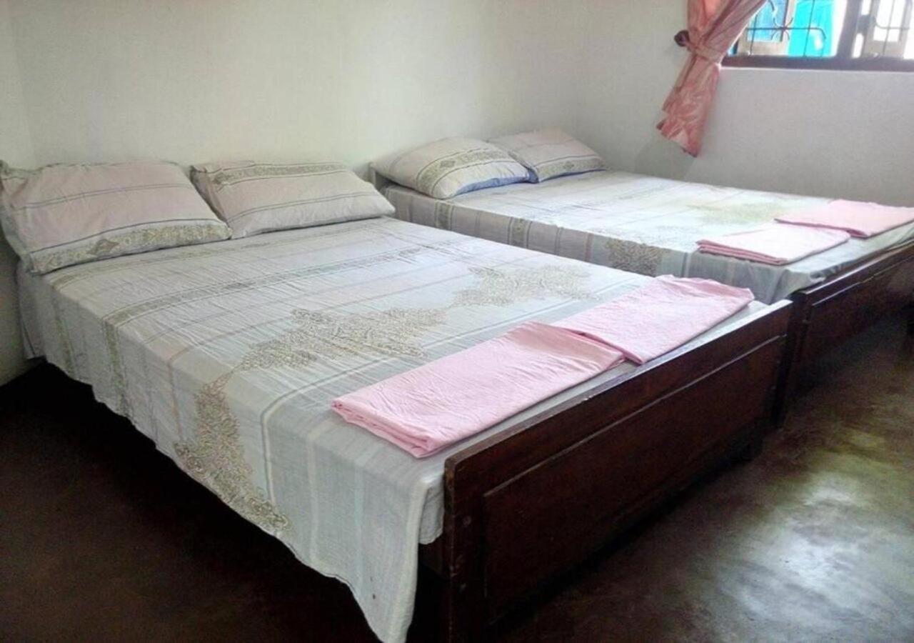 דירות היקדואה Weerakoon Guest מראה חיצוני תמונה
